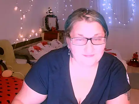 mayamayx online show from 12-17-25, 07:53