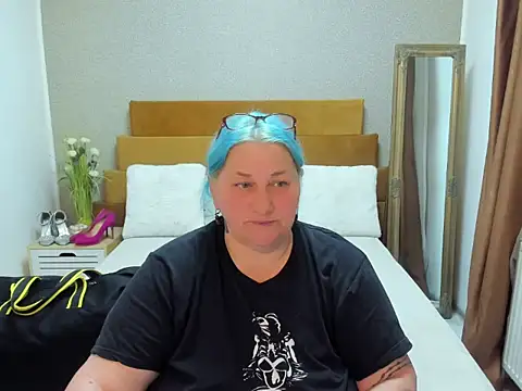 mayamayx online show from 07-15-26, 08:36