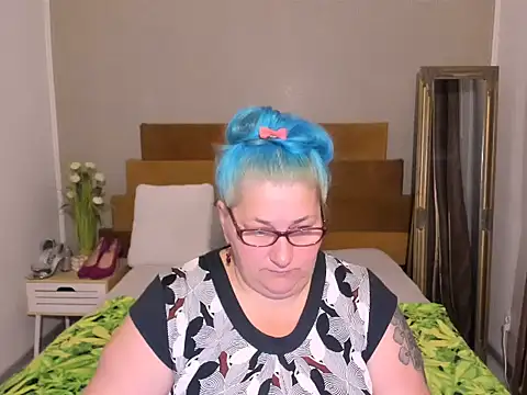 mayamayx online show from 07-18-26, 06:12