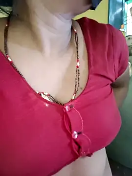 Bhuvi Bedi online show from 04-28-26, 09:03