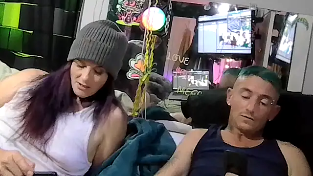 jokermeg online show from 10-30-25, 01:01