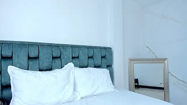 fierygroup online show from 10-20-25, 11:38