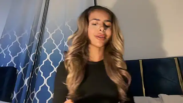 Snapshot of AngelFaye chatting on 02-08-25, 12:17 AngelFaye online show from 02-08-25, 12:17