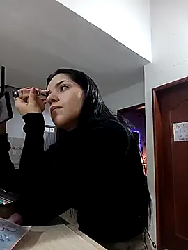 Lili Bykers online show from 03-05-25, 12:11