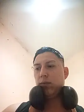 LuisMex1998 online show from 07-12-26, 12:07