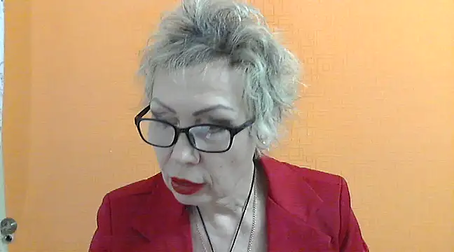 NessyJenixs online show from 02-22-25, 05:24