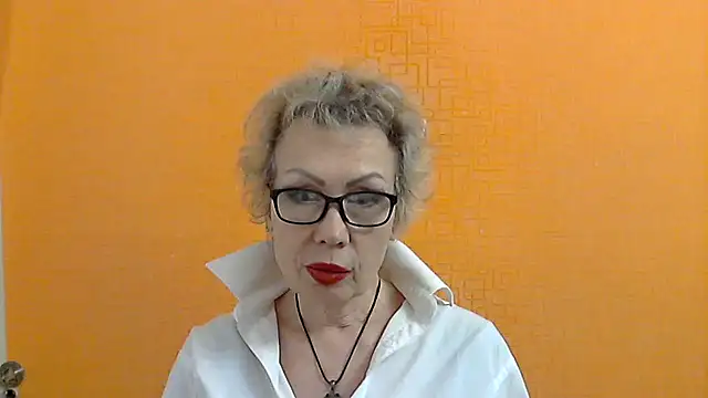 NessyJenixs online show from 03-15-25, 07:27