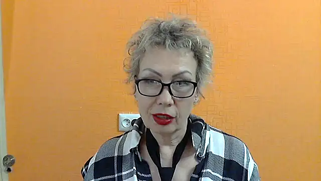 NessyJenixs online show from 03-21-25, 07:13