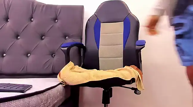 carlos alber12 online show from 03-09-25, 09:57