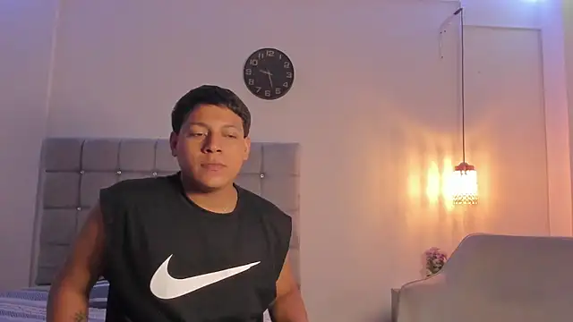 Tylerdrdn online show from 10-26-25, 06:41