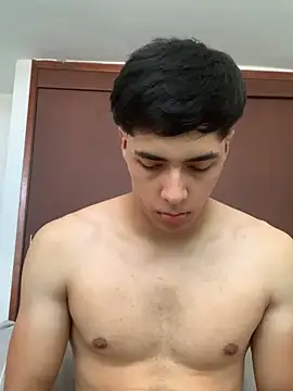 Snapshot of max_ryderr chatting on 02-05-25, 09:18 max ryderr online show from 02-05-25, 09:18