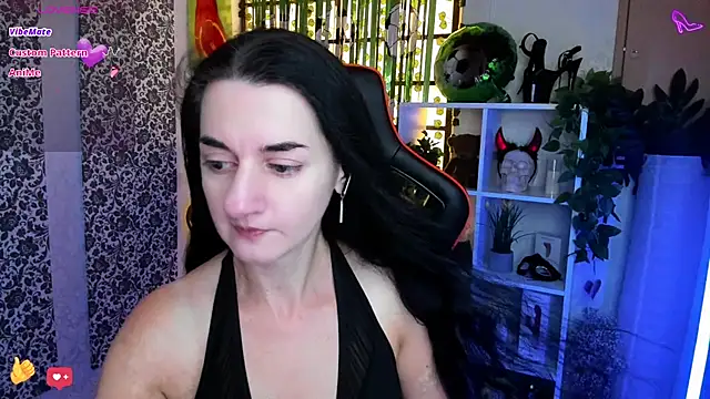 Snapshot of JessicaAlfo chatting on 07-24-26, 02:31 JessicaAlfo online show from 07-24-26, 02:31