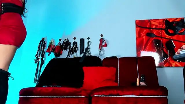 Snapshot of KaramStone chatting on 10-30-25, 11:44 KaramStone online show from 10-30-25, 11:44