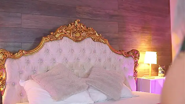 Juicy Jessye online show from 03-21-25, 08:18