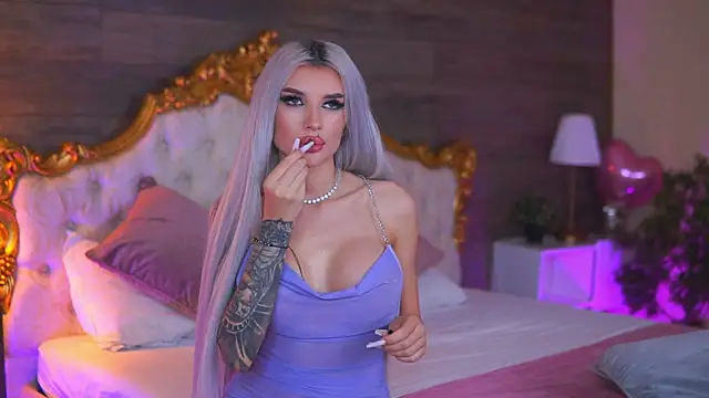 Juicy Jessye online show from 02-13-26, 08:49