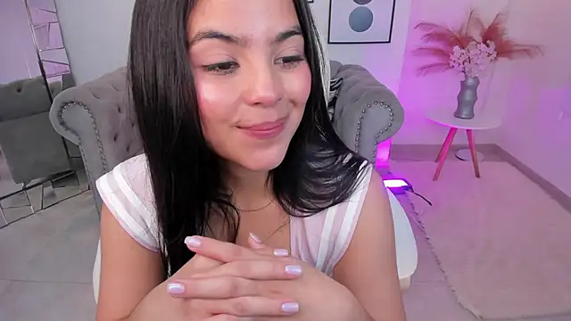 Layla Breezee online show from 03-08-25, 06:16