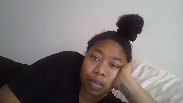 angeliquebelcali online show from 02-23-25, 02:14