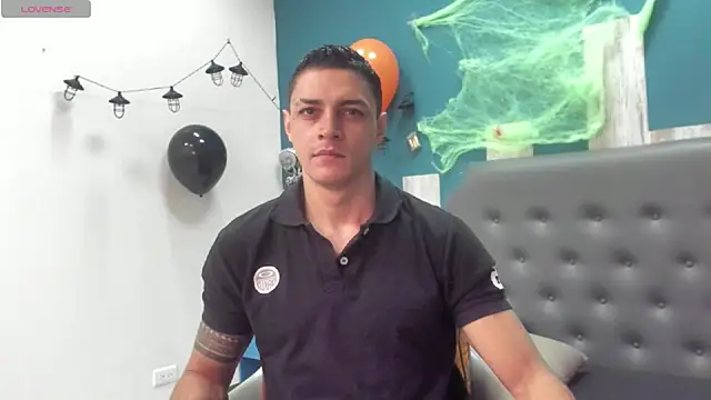 Frank Millers online show from 10-27-25, 07:51