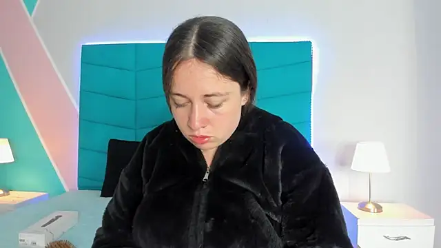 Luciana brown  online show from 03-21-25, 12:51