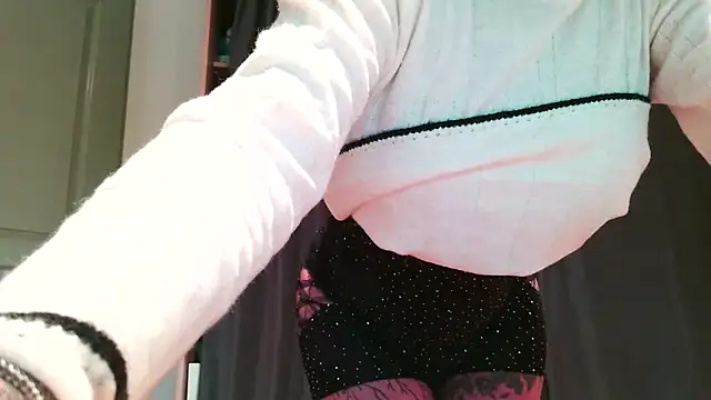 serena  vedette online show from 03-30-26, 01:12