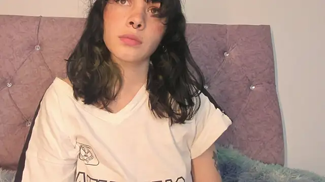 Snapshot of onix_bl4ck chatting on 03-05-25, 12:05 onix bl4ck online show from 03-05-25, 12:05