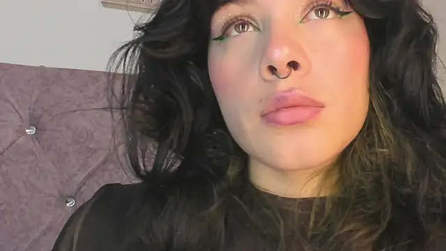 Snapshot of onix_bl4ck chatting on 03-10-25, 09:18 onix bl4ck online show from 03-10-25, 09:18