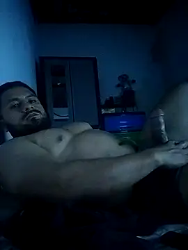 Snapshot of Ant1990 chatting on 10-02-25, 03:24 Ant1990 online show from 10-02-25, 03:24