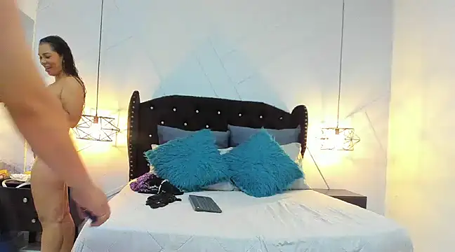 couple latin69 online show from 01-31-25, 07:40