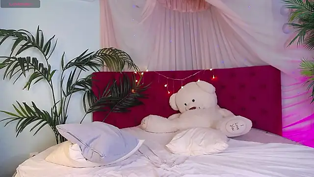 Snapshot of DemianEnglen chatting on 01-31-25, 12:17 DemianEnglen online show from 01-31-25, 12:17