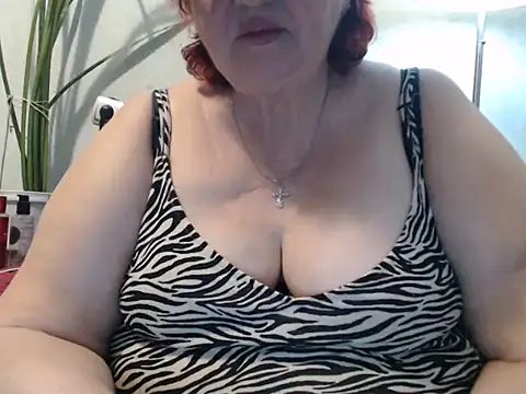 DeniseeRosea online show from 05-15-26, 06:26