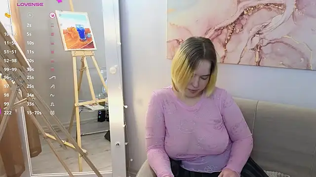 Manic pixie  online show from 02-09-25, 02:18