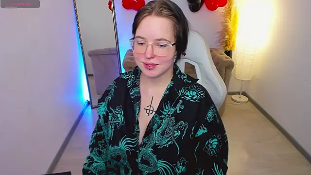 Manic pixie  online show from 02-12-26, 03:29