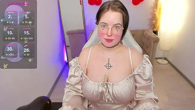 Manic pixie  online show from 02-14-26, 04:04