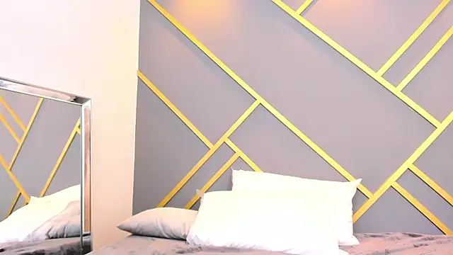 Alaia Colins online show from 03-03-25, 07:43