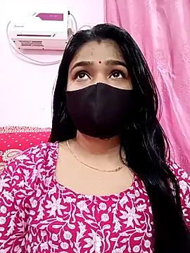 Simran-001 online show from 02-15-25, 07:06