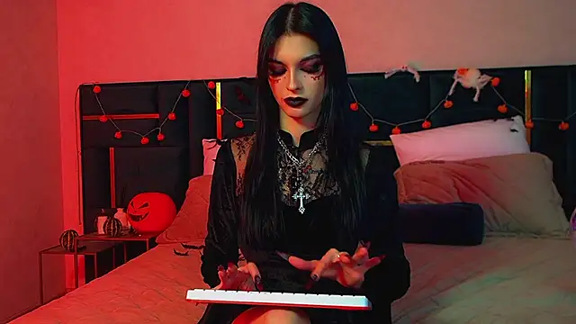 BeverlyMost online show from 10-29-25, 06:20