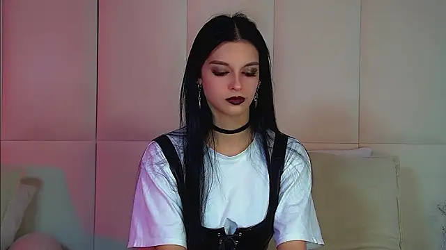 BeverlyMost online show from 03-18-26, 06:55