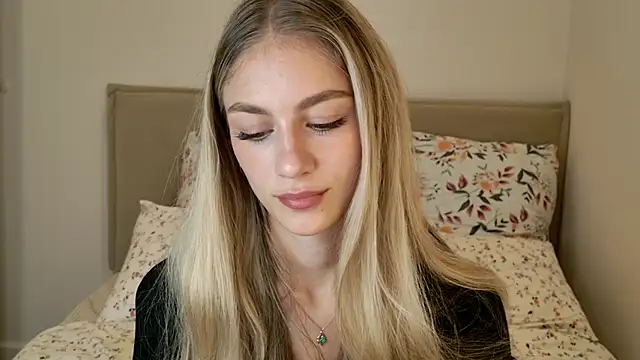 GabriellaOlsen online show from 09-17-25, 10:28