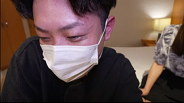 Snapshot of hansha_kun chatting on 09-14-25, 12:48 hansha kun online show from 09-14-25, 12:48