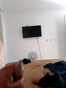 Snapshot of Trixboy201 chatting on 09-16-25, 06:53 Trixboy201 online show from 09-16-25, 06:53