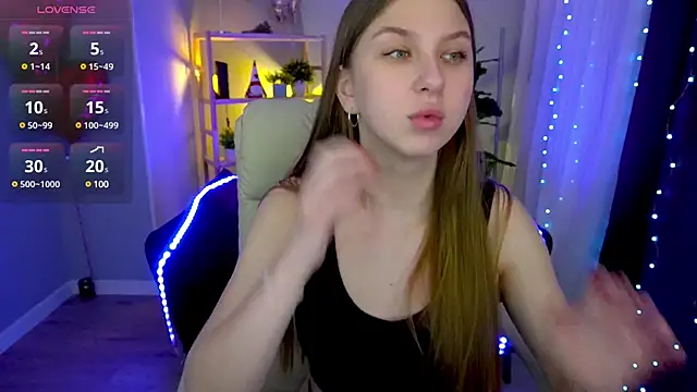 AureliaBliss  online show from 02-25-25, 04:31