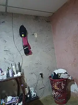 Snapshot of ammy_lee20 chatting on 10-19-25, 09:15 ammy lee20 online show from 10-19-25, 09:15