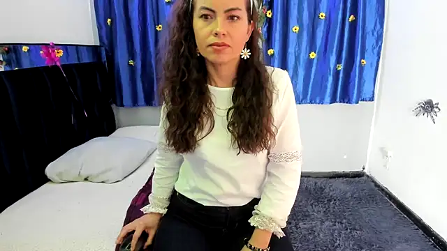 ShairaMarss online show from 11-12-25, 02:06