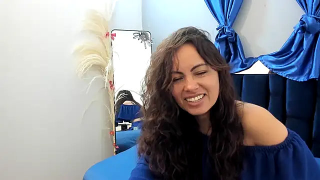 ShairaMarss online show from 12-18-25, 02:23