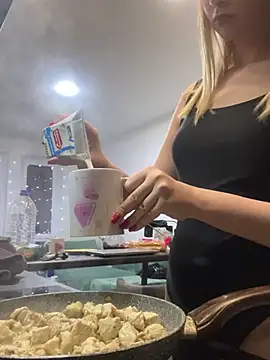 Snapshot of _Babygirl__ chatting on 01-27-25, 05:15 Babygirl online show from 01-27-25, 05:15