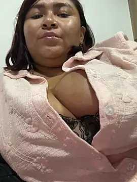 KarlaWild online show from 02-16-25, 03:15