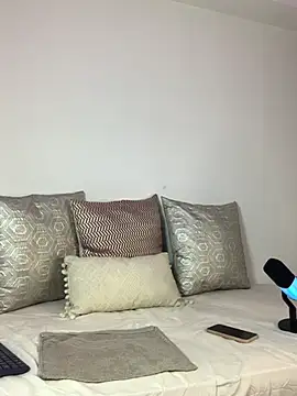 genesissara online show from 02-21-25, 04:48