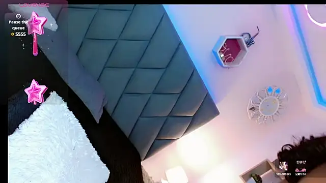 Angeles Busst online show from 02-28-25, 04:10