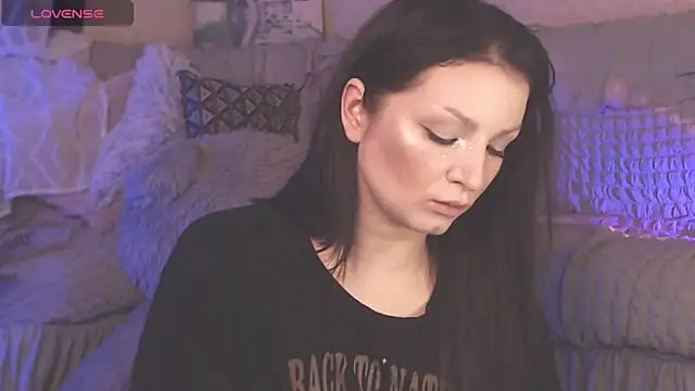 BritneyBarker online show from 01-20-25, 02:32