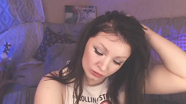 BritneyBarker online show from 01-29-25, 12:01